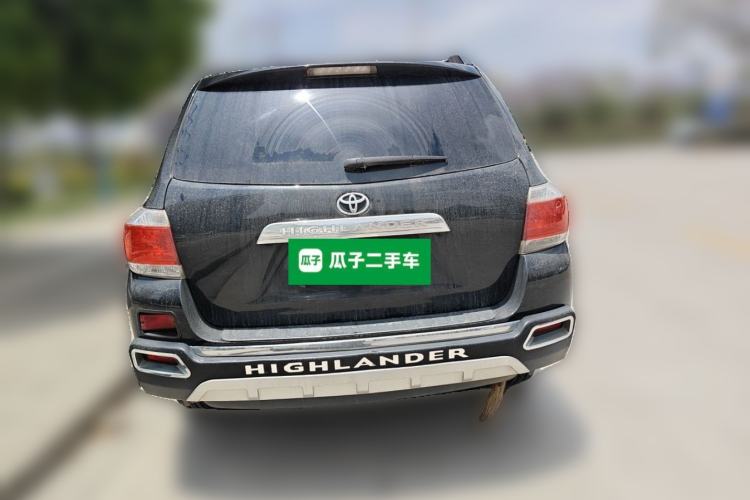 Used Toyota Highlander 2012 2.7L Two-Wheel Drive 7-Seater Luxury Edition Rear
