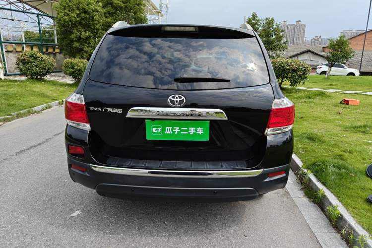 Used Toyota Highlander 2012 2.7L 2WD 5-Seater Elite Edition Rear