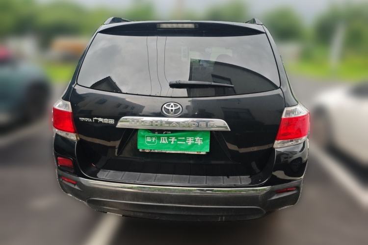 Used Toyota Highlander 2012 2.7L Two-Wheel Drive 7-Seater Luxury Edition Rear