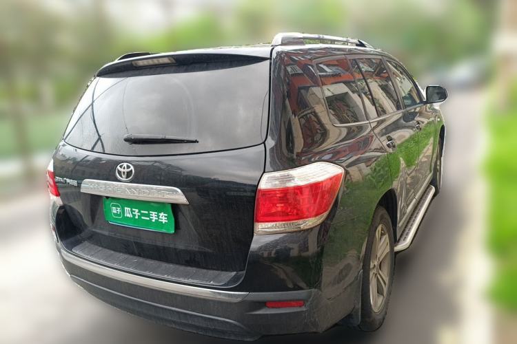 Used Toyota Highlander 2012 2.7L Two-Wheel Drive 7-Seater Luxury Edition Rear Right 45 Deg