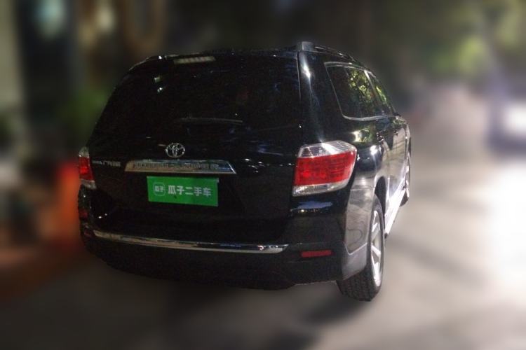 Used Toyota Highlander 2012 2.7L Two-Wheel Drive 7-Seater Elite Edition Rear Right 45 Deg