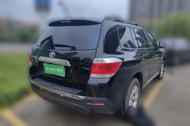 Used Toyota Highlander 2012 2.7L Two-Wheel Drive 7-Seater Elite Edition Rear Right 45 Deg