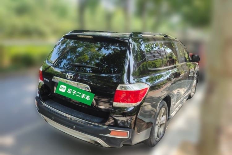 Used Toyota Highlander 2012 2.7L Two-Wheel Drive 7-Seater Luxury Edition Rear Right 45 Deg