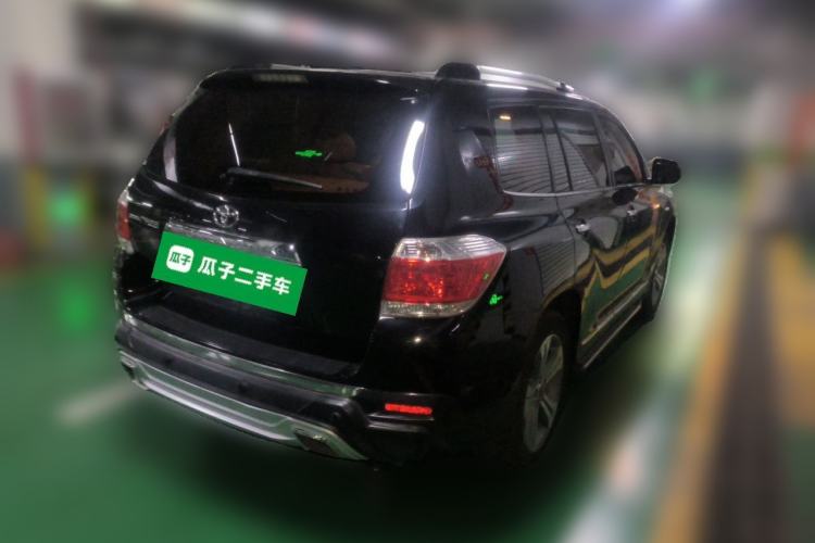 Used Toyota Highlander 2012 2.7L Two-Wheel Drive 7-Seater Ultimate Edition Rear Right 45 Deg