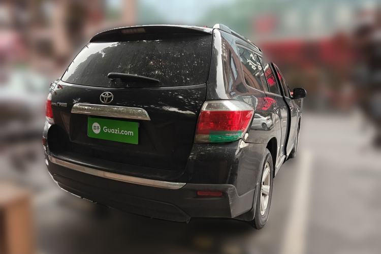 Used Toyota Highlander 2012 2.7L Two-Wheel Drive 7-Seater Elite Edition Rear Right 45 Deg