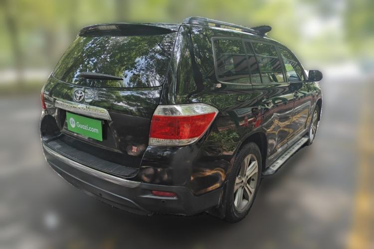Used Toyota Highlander 2012 2.7L Two-Wheel Drive 7-Seater Luxury Edition Rear Right 45 Deg
