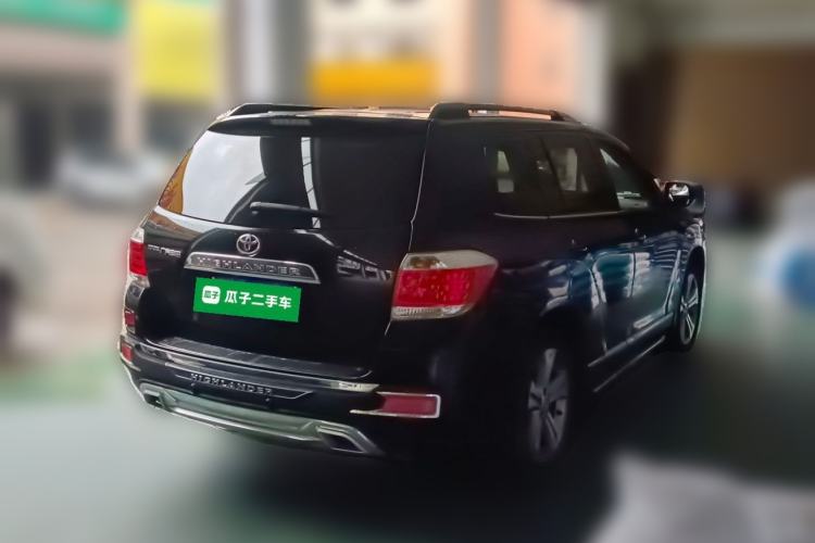 Used Toyota Highlander 2012 2.7L Two-Wheel Drive 7-Seater Luxury Edition Rear Right 45 Deg