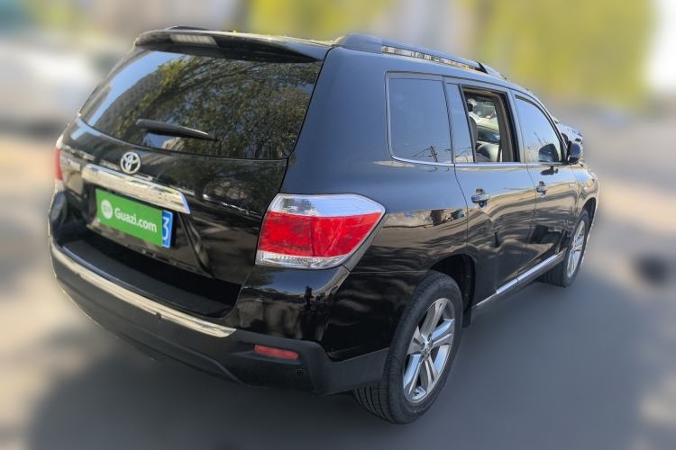 Used Toyota Highlander 2012 2.7L Two-Wheel Drive 5-Seater Sport Edition Rear Right 45 Deg