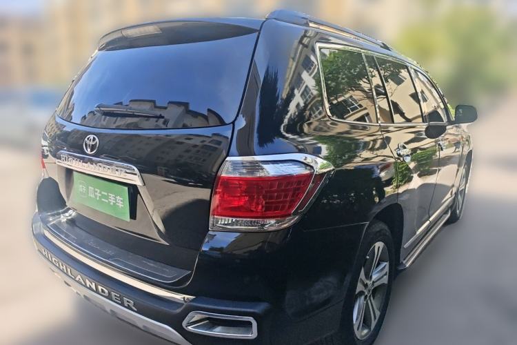 Used Toyota Highlander 2012 2.7L Two-Wheel Drive 5-Seater Sport Edition Rear Right 45 Deg
