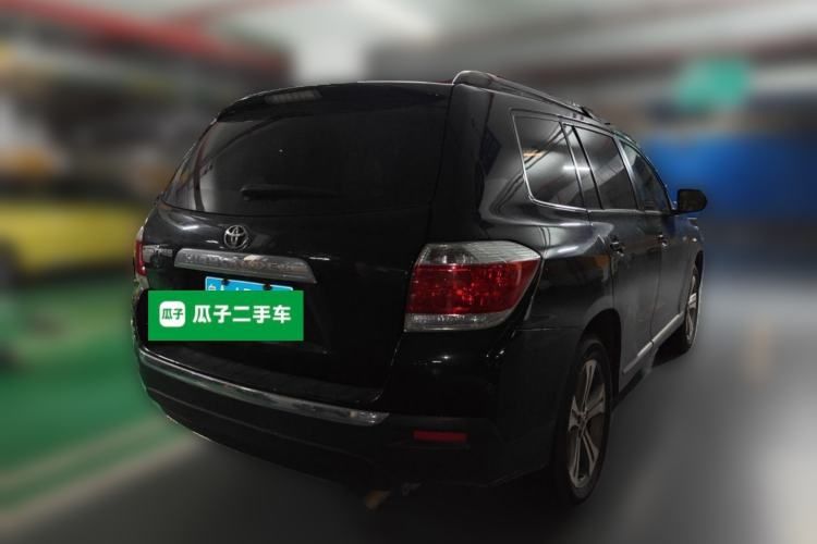 Used Toyota Highlander 2012 2.7L Two-Wheel Drive 7-Seater Luxury Edition Rear Right 45 Deg