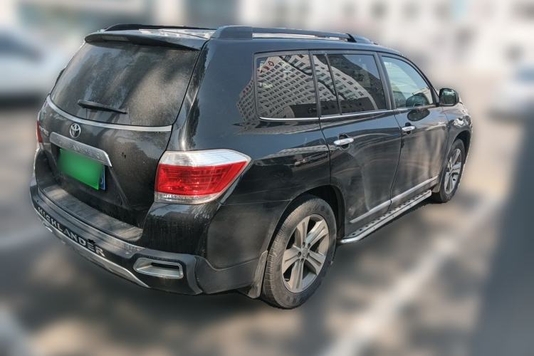 Used Toyota Highlander 2012 2.7L Two-Wheel Drive 7-Seater Luxury Edition Rear Right 45 Deg