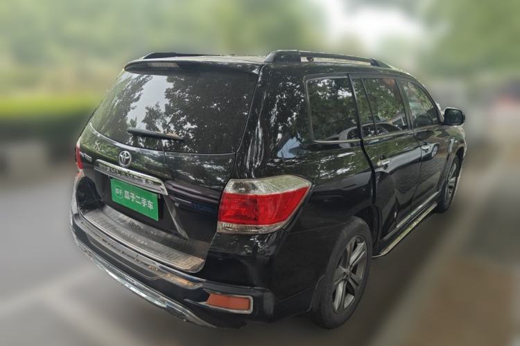 Used Toyota Highlander 2012 2.7L Two-Wheel Drive 7-Seater Luxury Edition Rear Right 45 Deg