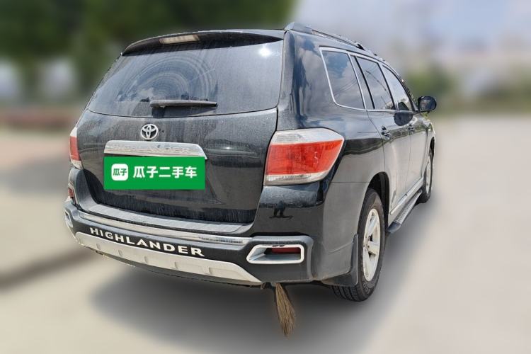 Used Toyota Highlander 2012 2.7L Two-Wheel Drive 7-Seater Luxury Edition Rear Right 45 Deg