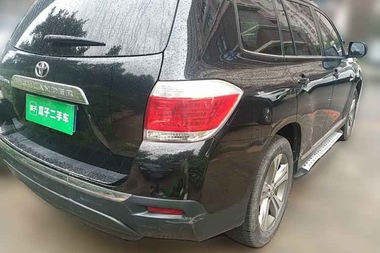 Used Toyota Highlander 2012 2.7L Two-Wheel Drive 7-Seater Luxury Edition Rear Right 45 Deg