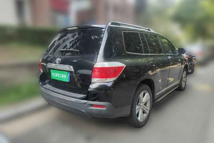 Used Toyota Highlander 2012 2.7L Two-Wheel Drive 7-Seater Luxury Edition Rear Right 45 Deg