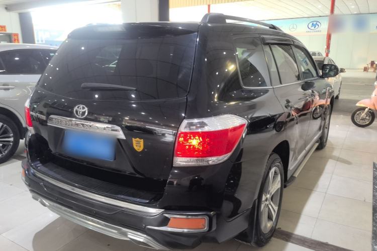 Used Toyota Highlander 2012 2.7L Two-Wheel Drive 7-Seater Luxury Edition Rear Right 45 Deg