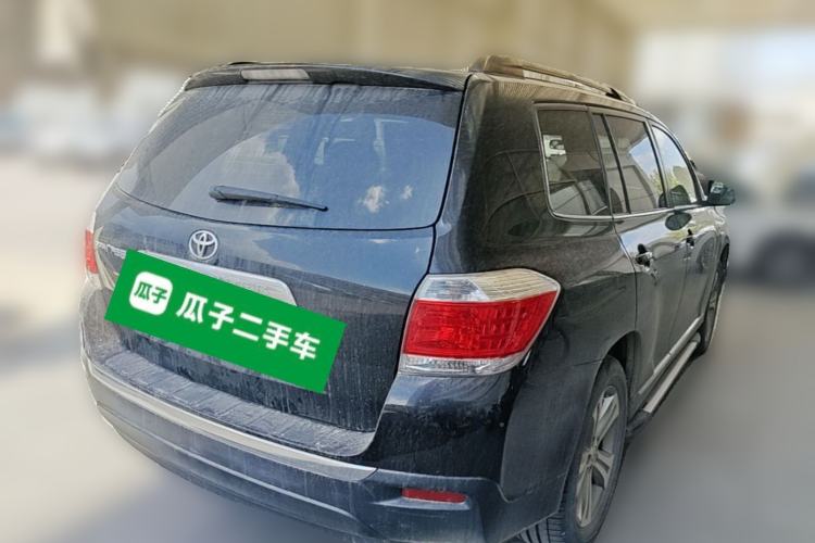 Used Toyota Highlander 2012 2.7L Two-Wheel Drive 7-Seater Luxury Edition Rear Right 45 Deg
