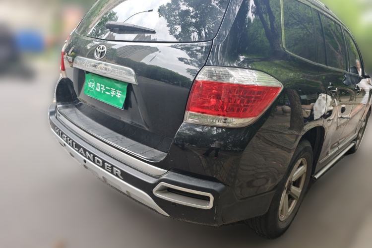 Used Toyota Highlander 2012 2.7L Two-Wheel Drive 7-Seater Elite Edition Rear Right 45 Deg