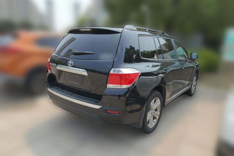 Used Toyota Highlander 2012 2.7L Two-Wheel Drive 7-Seater Luxury Edition Rear Right 45 Deg