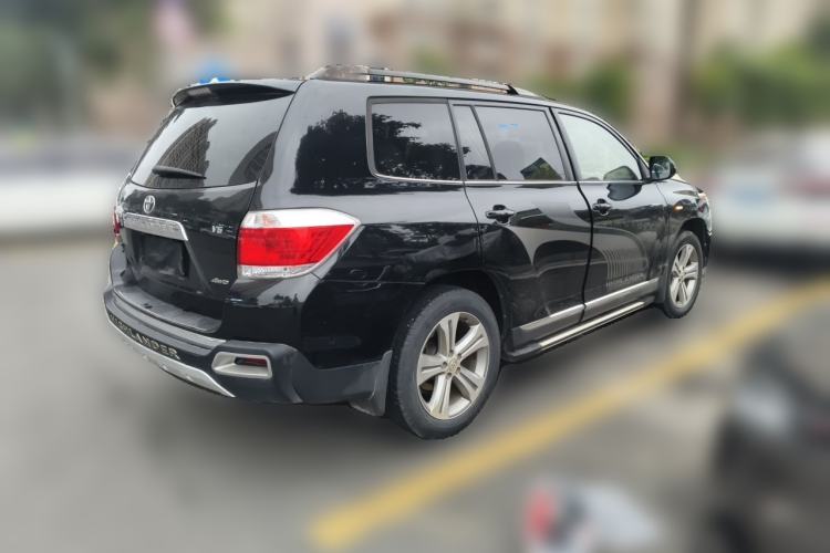 Used Toyota Highlander 2012 2.7L Two-Wheel Drive 7-Seater Luxury Edition Rear Right 45 Deg