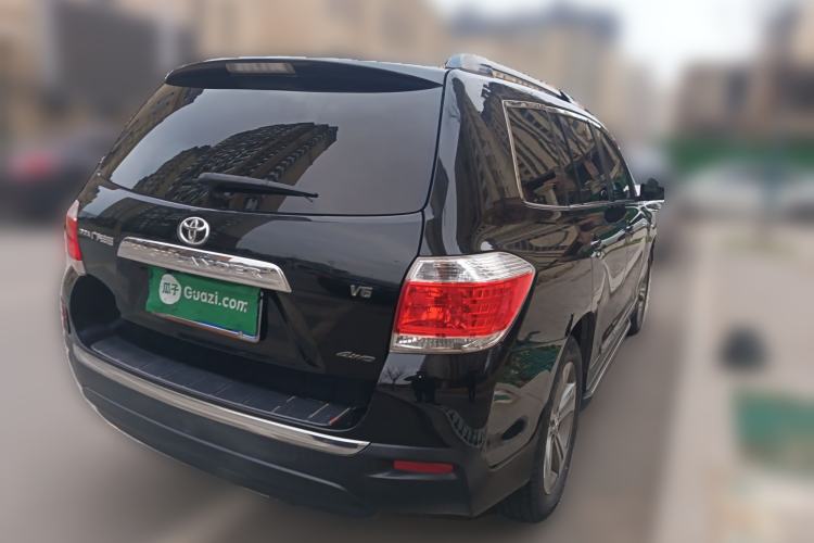 Used Toyota Highlander 2012 2.7L Two-Wheel Drive 7-Seater Luxury Edition Rear Right 45 Deg