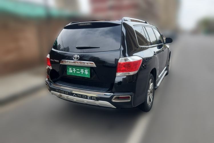 Used Toyota Highlander 2012 2.7L Two-Wheel Drive 7-Seater Luxury Edition Rear Right 45 Deg
