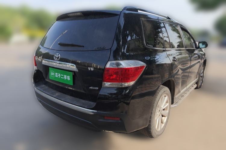 Used Toyota Highlander 2012 3.5L 4x4 7-Seater Luxury Edition Rear Right 45 Deg