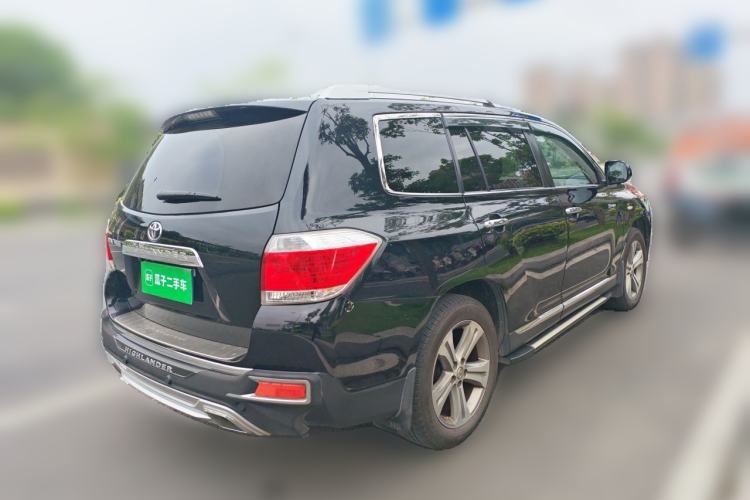 Used Toyota Highlander 2012 2.7L Two-Wheel Drive 7-Seater Luxury Edition Rear Right 45 Deg