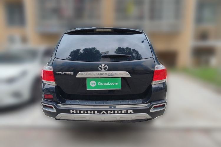 Used Toyota Highlander 2012 2.7L Two-Wheel Drive 5-Seater Sport Edition Rear