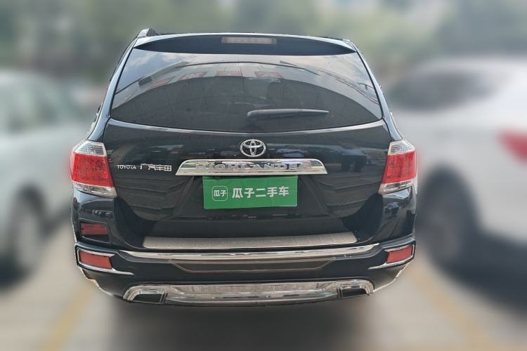 Used Toyota Highlander 2012 2.7L Two-Wheel Drive 5-Seater Sport Edition Rear