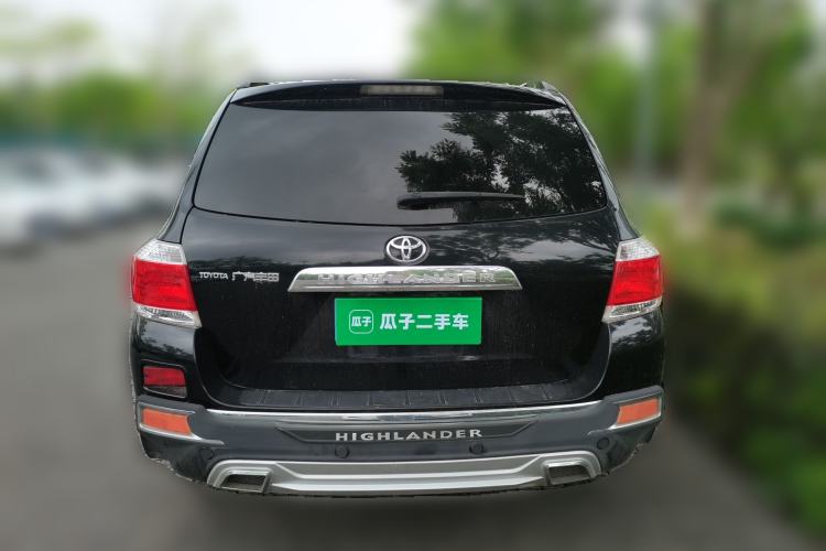 Used Toyota Highlander 2012 2.7L Two-Wheel Drive 7-Seater Luxury Edition Rear