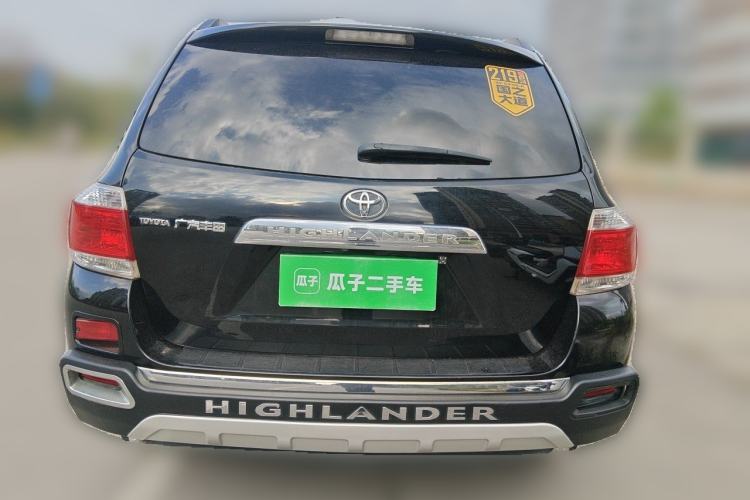 Used Toyota Highlander 2012 2.7L Two-Wheel Drive 7-Seater Luxury Edition Rear