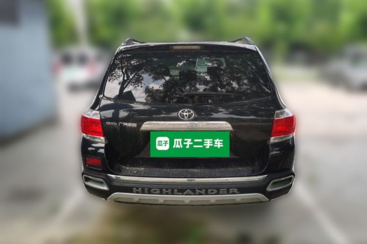 Used Toyota Highlander 2012 2.7L Two-Wheel Drive 7-Seater Elite Edition Rear