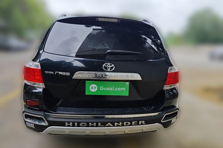 Used Toyota Highlander 2012 2.7L Two-Wheel Drive 7-Seater Luxury Edition Rear