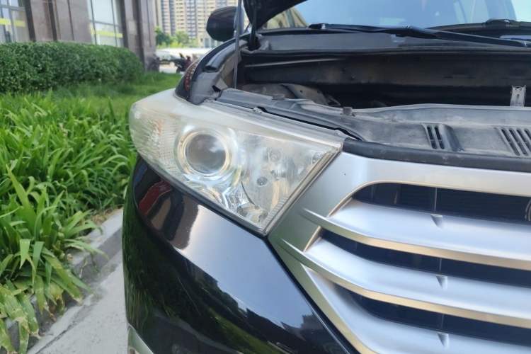 Used Toyota Highlander 2012 2.7L 2WD 5-Seater Elite Edition Right Front Headlight