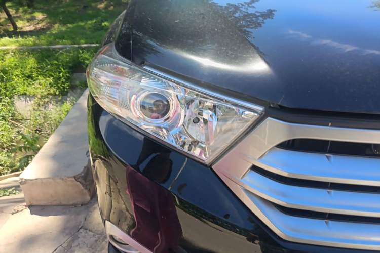 Used Toyota Highlander 2012 2.7L 2WD 5-Seater Elite Edition Right Front Headlight