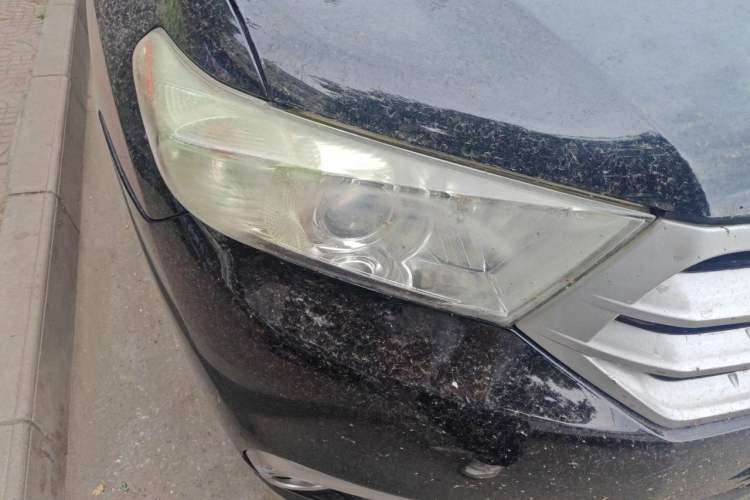 Used Toyota Highlander 2012 2.7L Two-Wheel Drive 7-Seater Luxury Edition Right Front Headlight
