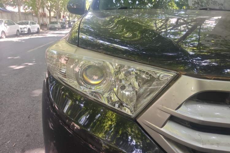 Used Toyota Highlander 2012 2.7L 2WD 5-Seater Elite Edition Right Front Headlight
