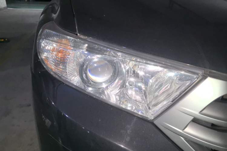 Used Toyota Highlander 2012 2.7L 2WD 5-Seater Elite Edition Right Front Headlight