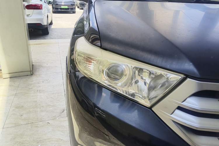 Used Toyota Highlander 2012 2.7L 2WD 5-Seater Elite Edition Right Front Headlight