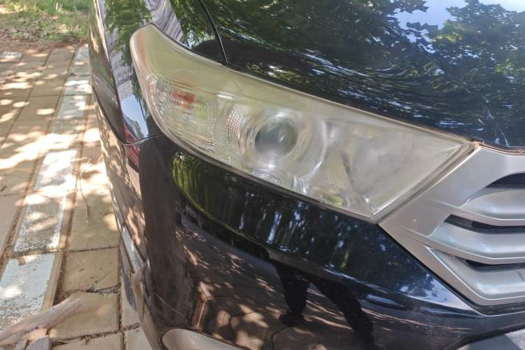 Used Toyota Highlander 2012 2.7L Two-Wheel Drive 7-Seater Luxury Edition Right Front Headlight