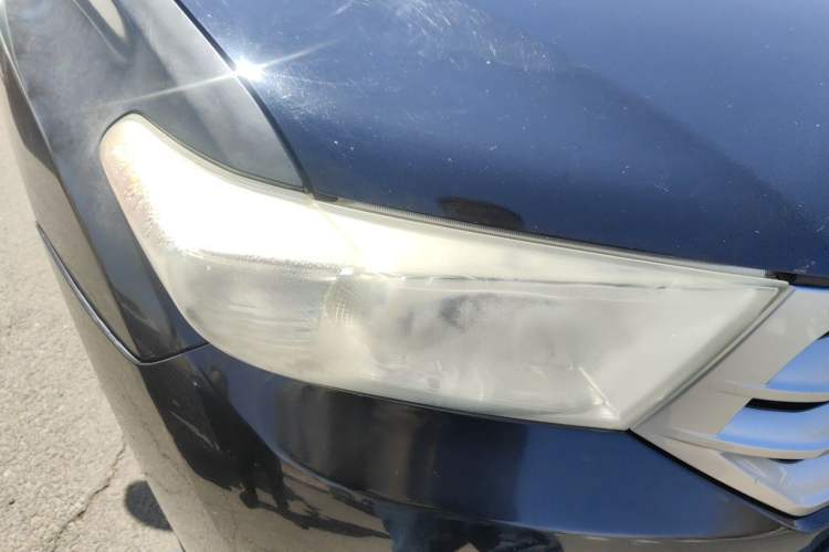 Used Toyota Highlander 2012 2.7L Two-Wheel Drive 7-Seater Luxury Edition Right Front Headlight