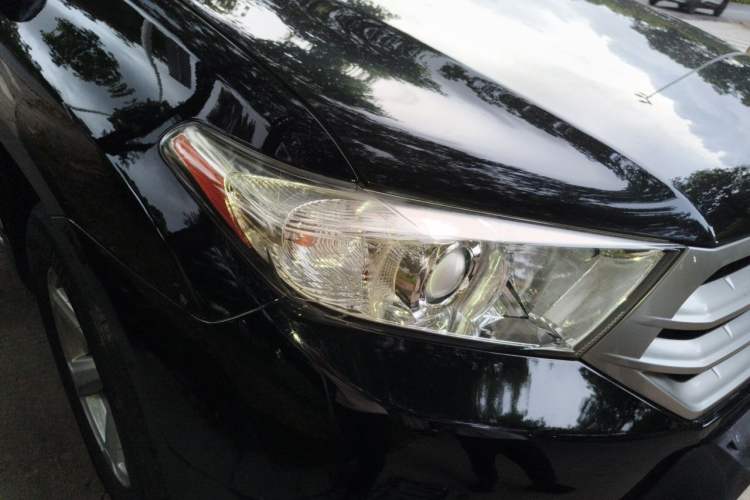 Used Toyota Highlander 2012 2.7L 2WD 5-Seater Elite Edition Right Front Headlight