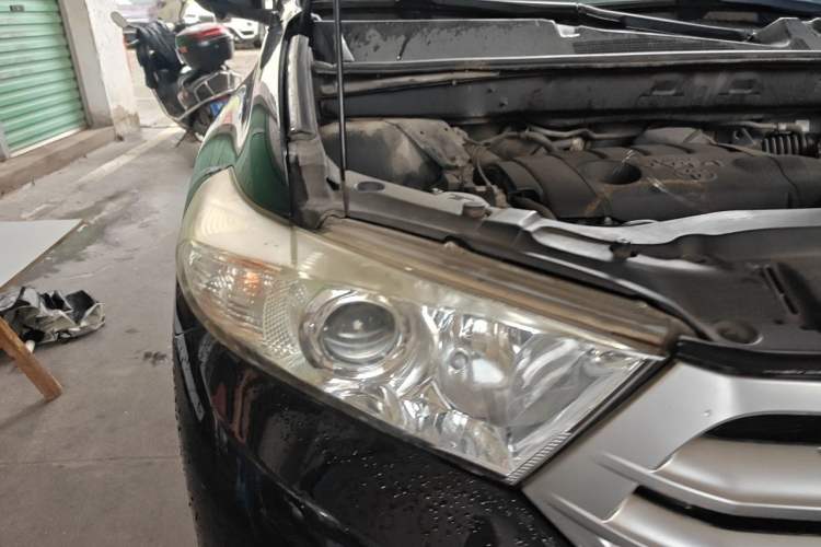 Used Toyota Highlander 2012 2.7L 2WD 5-Seater Elite Edition Right Front Headlight