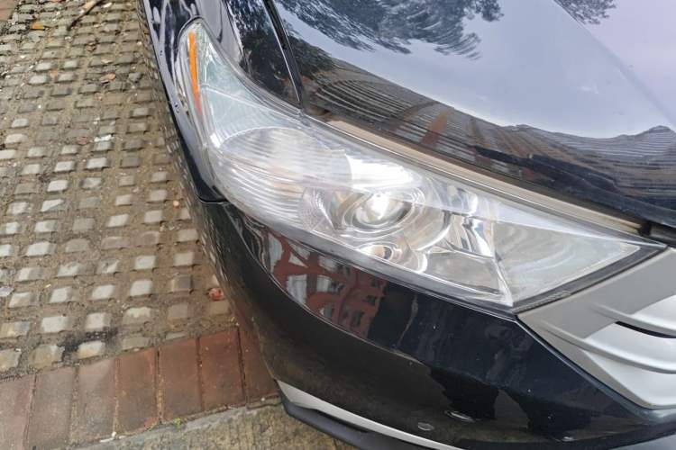 Used Toyota Highlander 2012 3.5L 4x4 7-Seater Luxury Edition Right Front Headlight