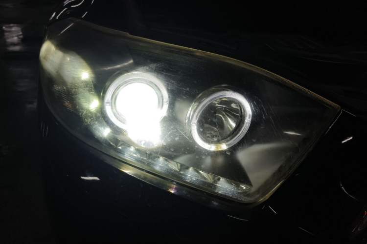 Used Toyota Highlander 2012 3.5L 4x4 7-Seater Ultimate Edition Right Front Headlight