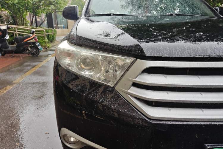 Used Toyota Highlander 2012 2.7L 2WD 5-Seater Elite Edition Right Front Headlight
