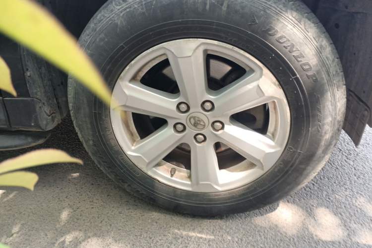 Used Toyota Highlander 2012 2.7L 2WD 5-Seater Elite Edition Right Front Wheel Hub