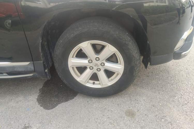 Used Toyota Highlander 2012 2.7L 2WD 5-Seater Elite Edition Right Front Wheel Hub