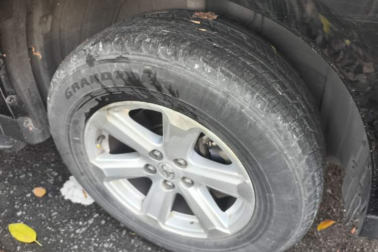 Used Toyota Highlander 2012 2.7L 2WD 5-Seater Elite Edition Right Front Wheel Hub
